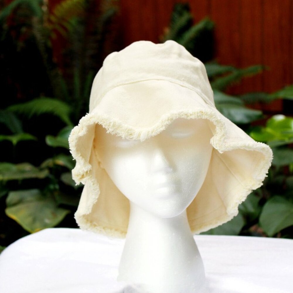 Bucket Beach Hat